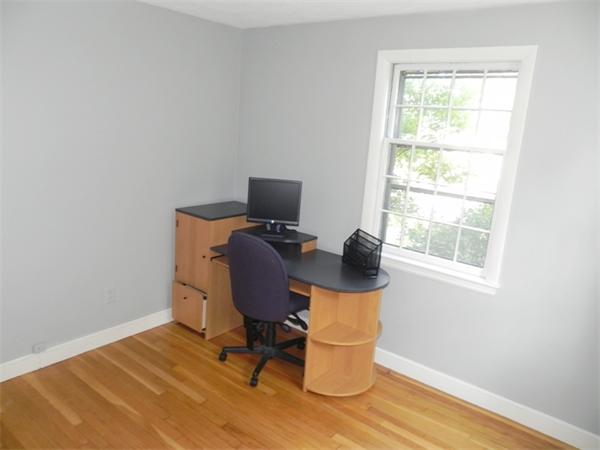 36 Woodlock Road Hingham, MA 02043 - Photo 13 of 30 Gallery Image 13