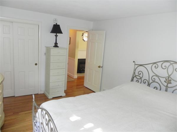 36 Woodlock Road Hingham, MA 02043 - Photo 16 of 30 Gallery Image 16