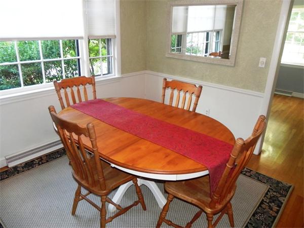 36 Woodlock Road Hingham, MA 02043 - Photo 6 of 30 Gallery Image 6