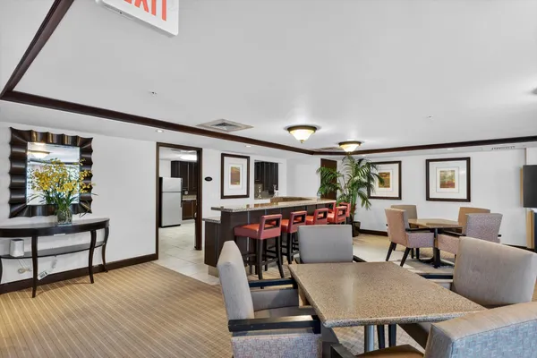 $8,000 | 801 Briny Avenue, Unit 1501, Pompano Beach, FL 33062