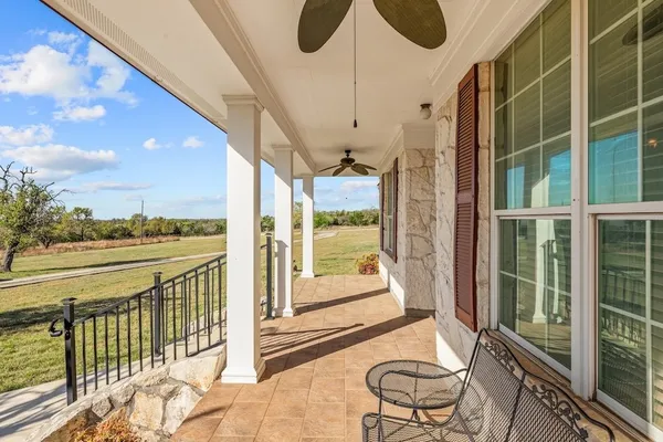 a view of an outdoor space