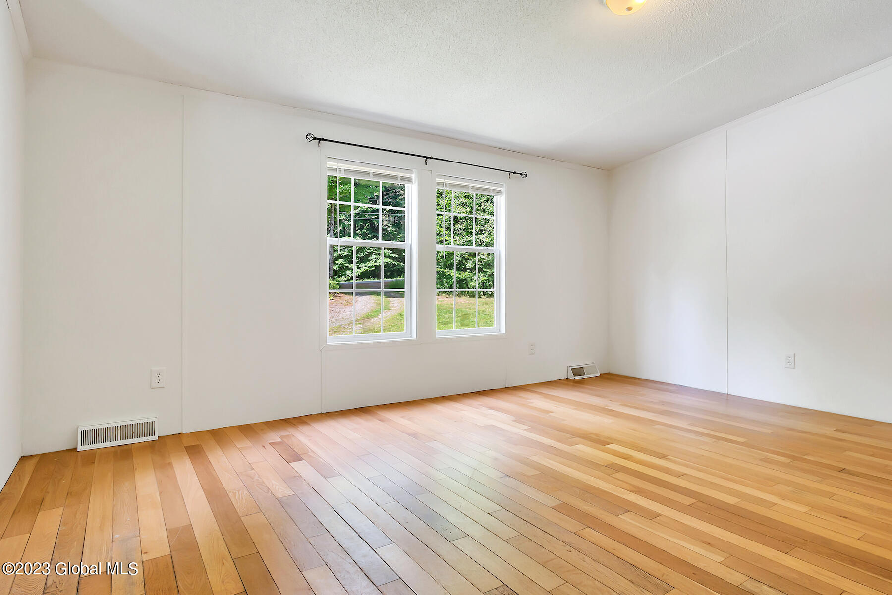 128 Fox Road Providence, NY 12850 - Photo 15 of 39 P1360330