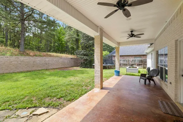 $415,000 | 618 Huntwick Lane, Tyler, TX 75703