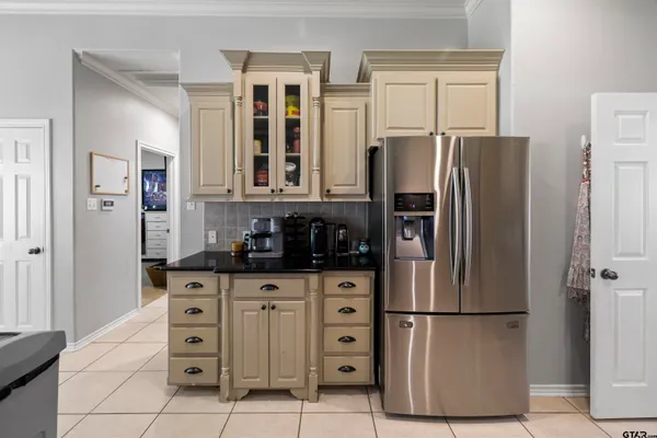 $415,000 | 618 Huntwick Lane, Tyler, TX 75703
