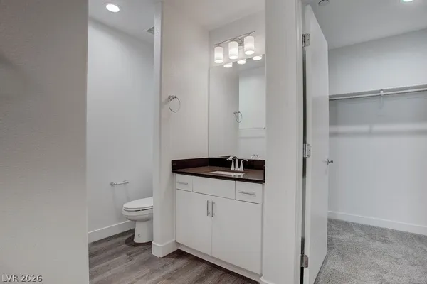 $2,295 | 70 Harrison Rose Court, Las Vegas, NV 89110