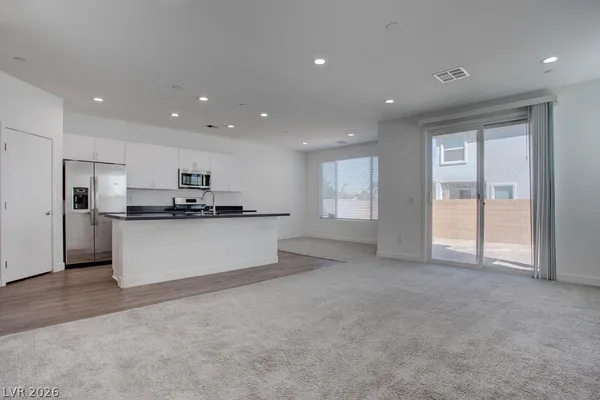 $2,295 | 70 Harrison Rose Court, Las Vegas, NV 89110