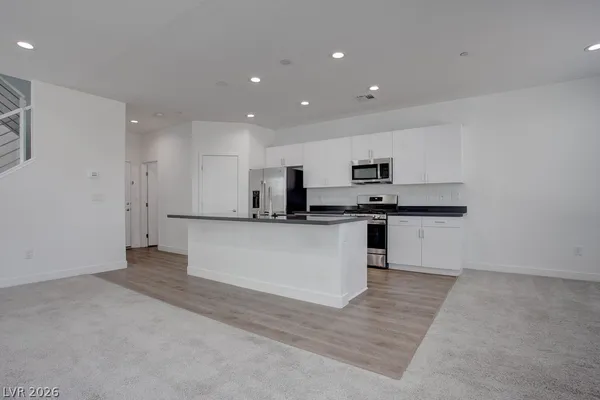 $2,295 | 70 Harrison Rose Court, Las Vegas, NV 89110