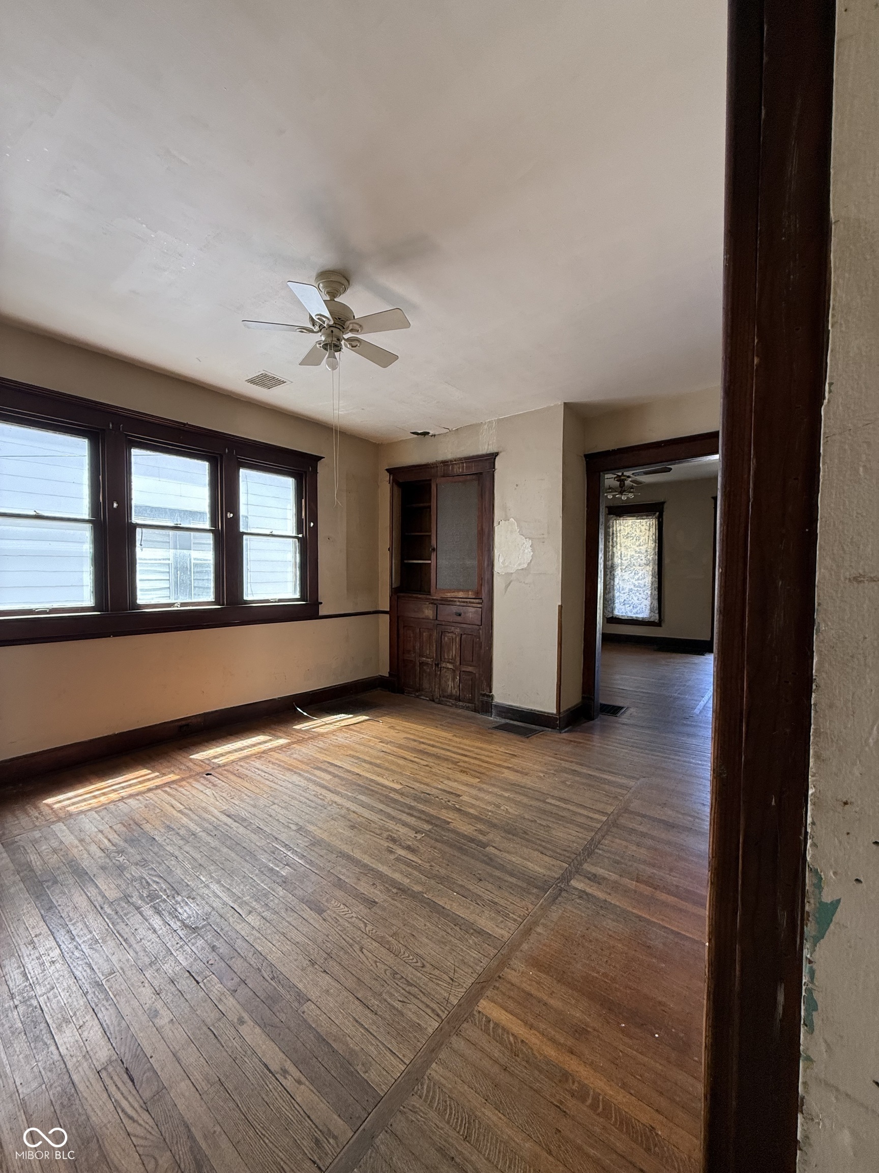51 North Addison Street Indianapolis, IN 46222 - Photo 7 of 15