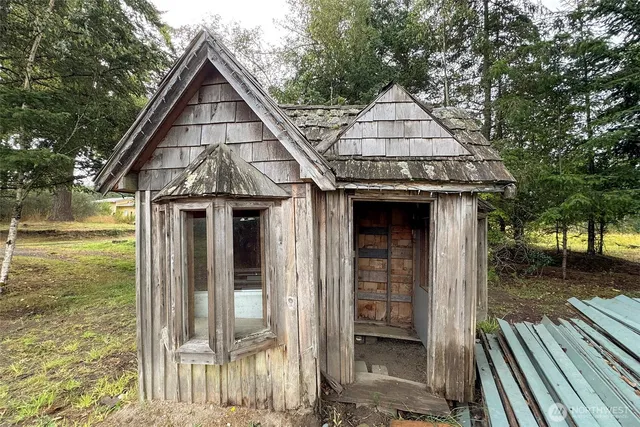 $270,000 | 3951 South Tyler Road, Port Angeles, WA 98363