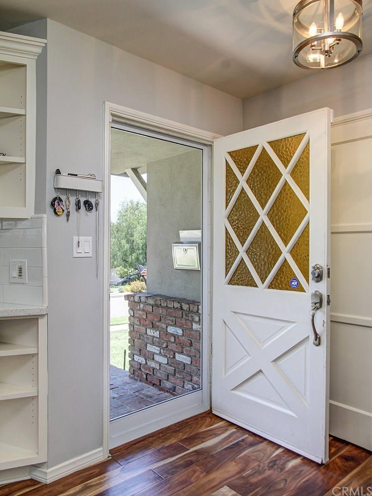 3745 Landfair Road Pasadena, CA 91107 - Photo 4 of 25