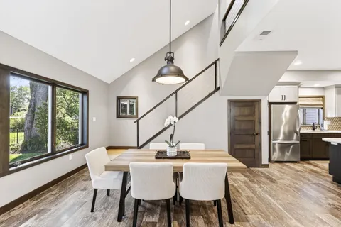 $1,175,000 | 2830 Tomahawk Court, Middleton, WI 53562