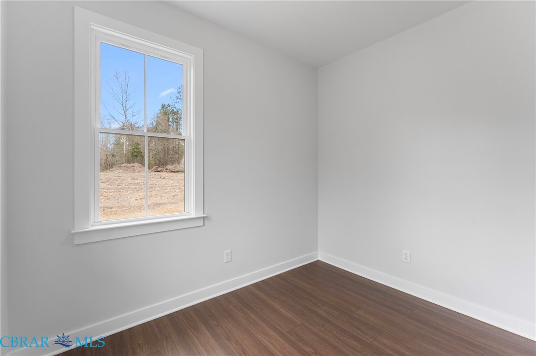 8978 Marlfield Road Gloucester, VA 23061 - Photo 22 of 33