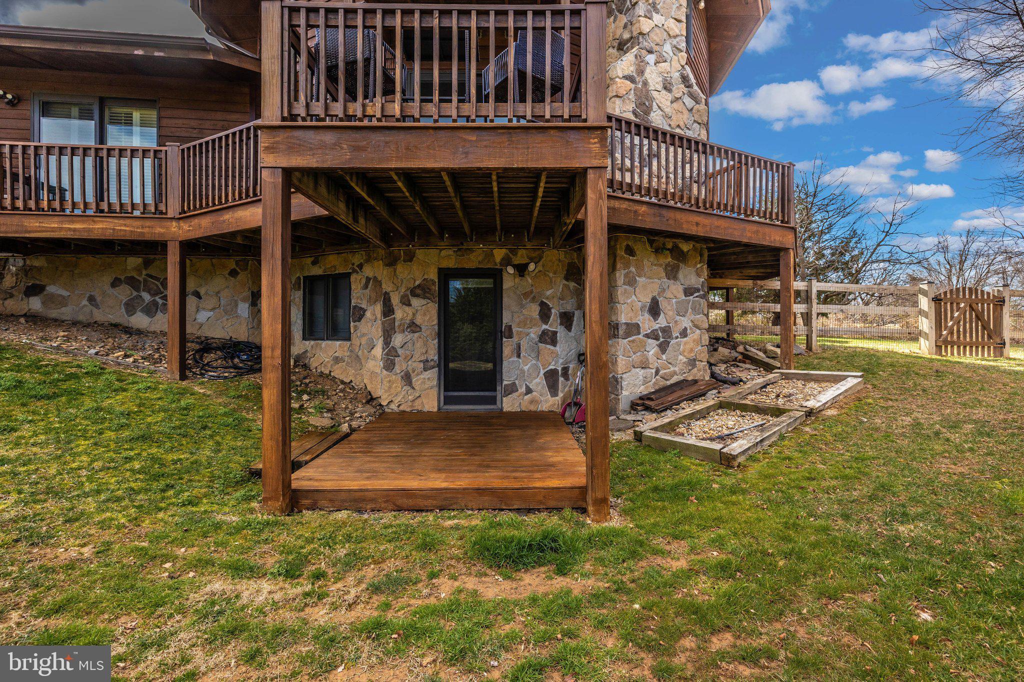 3338 Park Mills Road Frederick, MD 21704 - Photo 51 of 84 Exterior Back