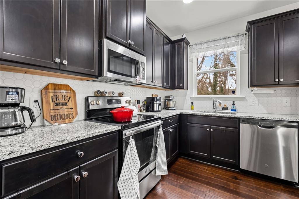 5044 Longview Walk Decatur, GA 30035 - Photo 12 of 39