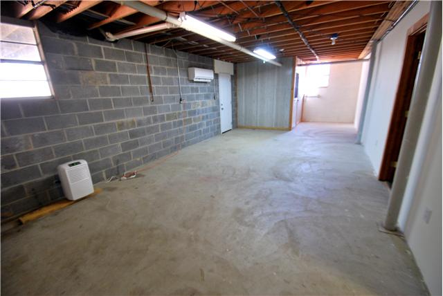 6230 Valley View Road Goodlettsville, TN 37072 - Photo 13 of 20 Gallery Image 13