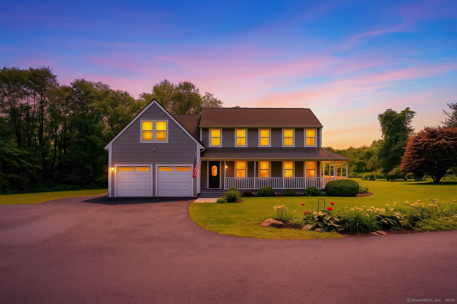 a view of a house with swimming pool and a yard