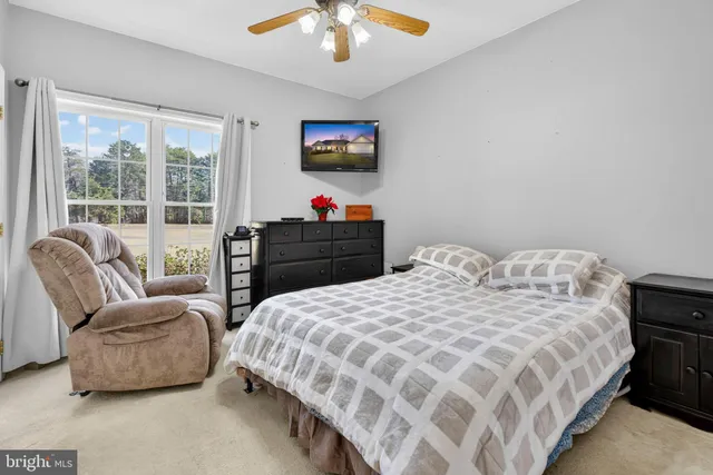 $899,999 | 5823 Sumerduck Road, Remington, VA 22734