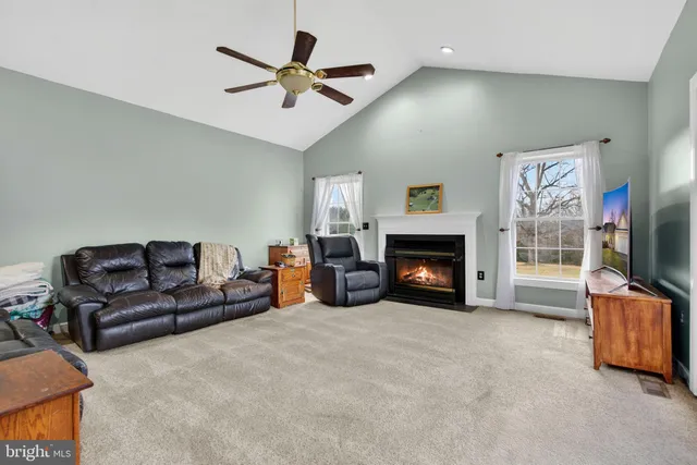 $899,999 | 5823 Sumerduck Road, Remington, VA 22734