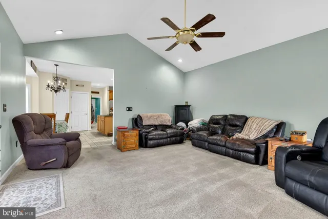 $899,999 | 5823 Sumerduck Road, Remington, VA 22734