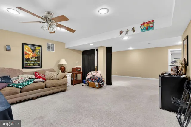 $899,999 | 5823 Sumerduck Road, Remington, VA 22734