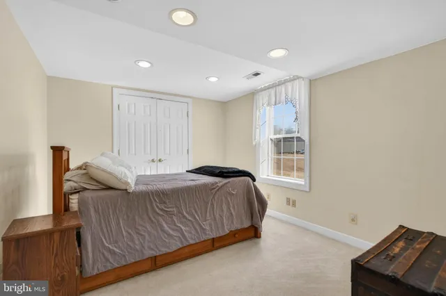 $899,999 | 5823 Sumerduck Road, Remington, VA 22734