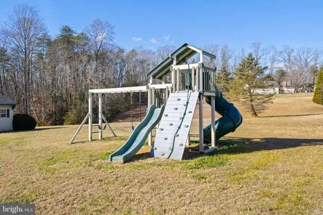 $899,999 | 5823 Sumerduck Road, Remington, VA 22734