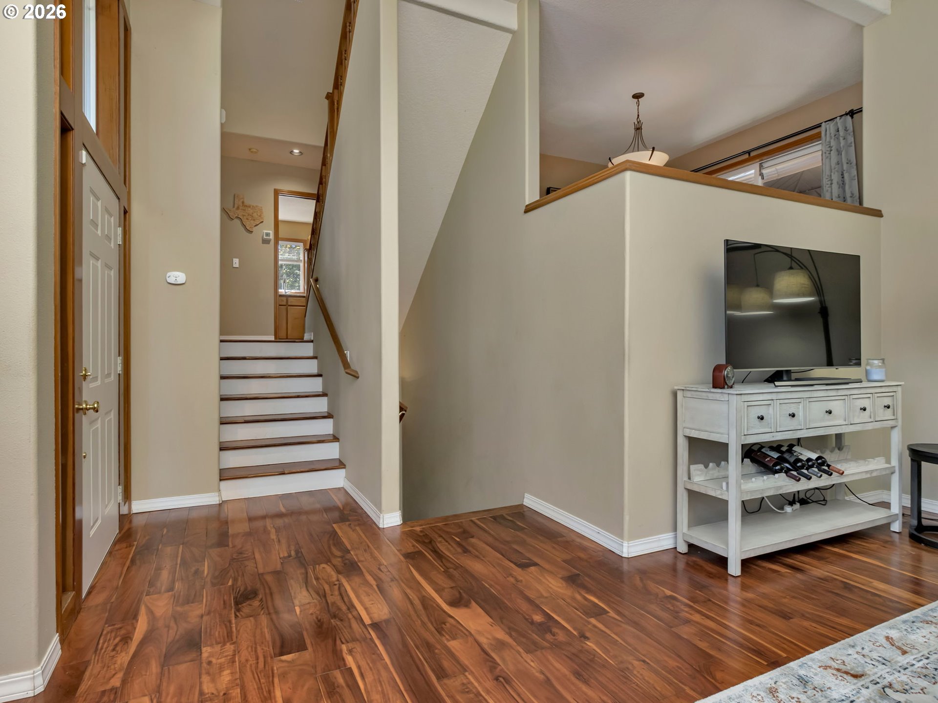 18419 Southwest Kelly View Loop Beaverton, OR 97007 - Photo 4 of 43 Gallery Image 4
