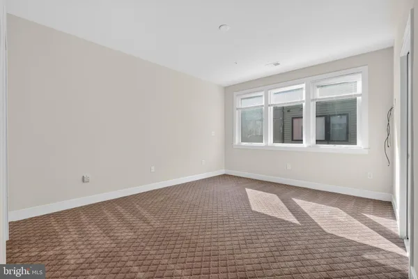 $950,000 | 402 Stabler Lane, Alexandria, VA 22304