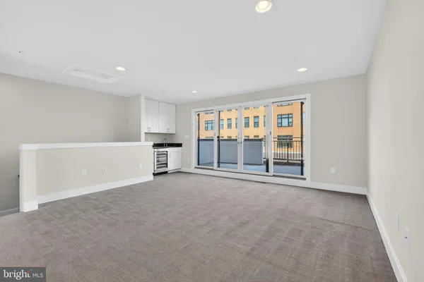 $950,000 | 402 Stabler Lane, Alexandria, VA 22304