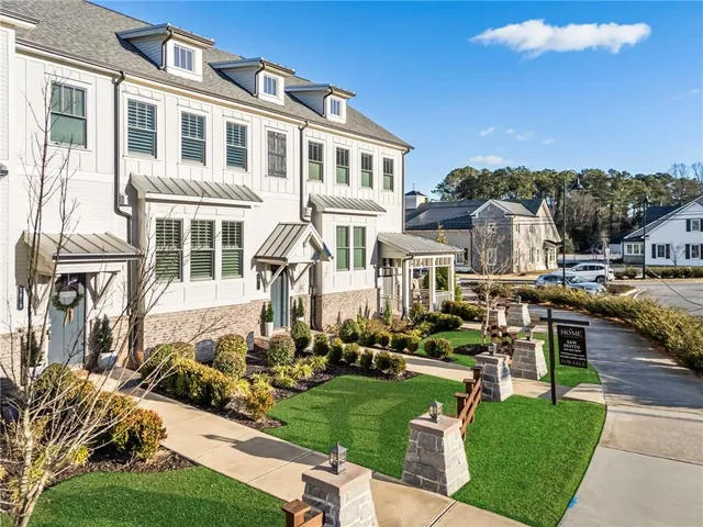 $835,000 | 3822 Heritage Walk, Alpharetta, GA 30004