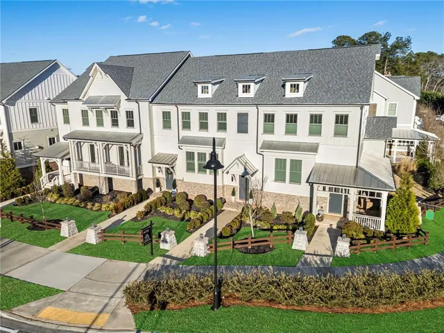 $835,000 | 3822 Heritage Walk, Alpharetta, GA 30004