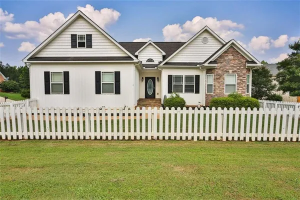 $299,799 | 501 Grace Court, Temple, GA 30179