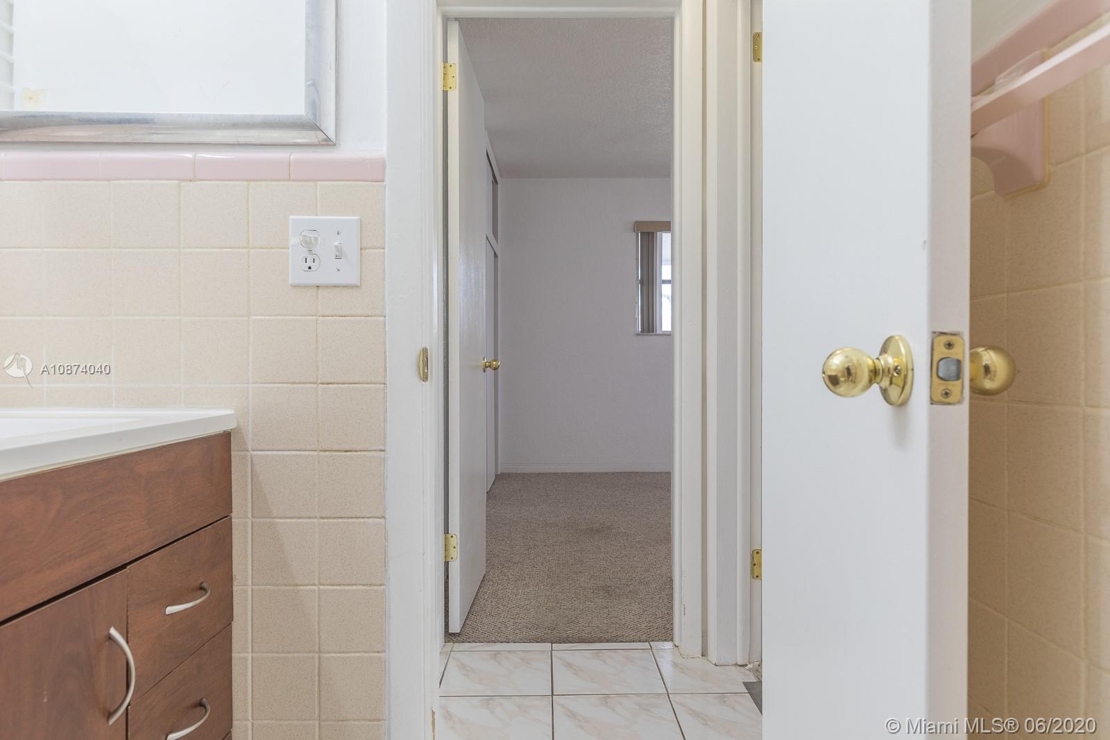 5416 Jefferson Street Hollywood, FL 33021 - Photo 44 of 70