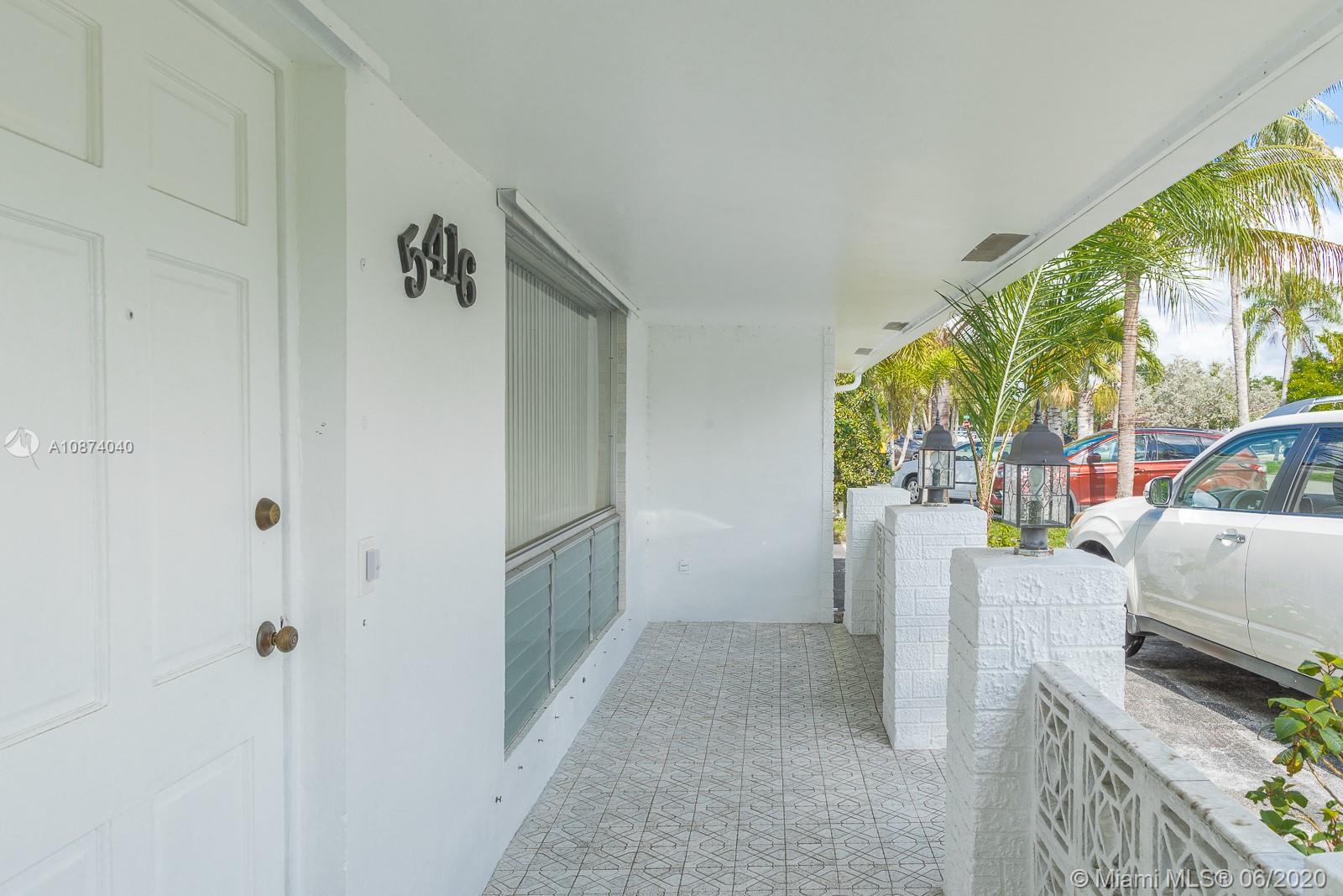 5416 Jefferson Street Hollywood, FL 33021 - Photo 6 of 70