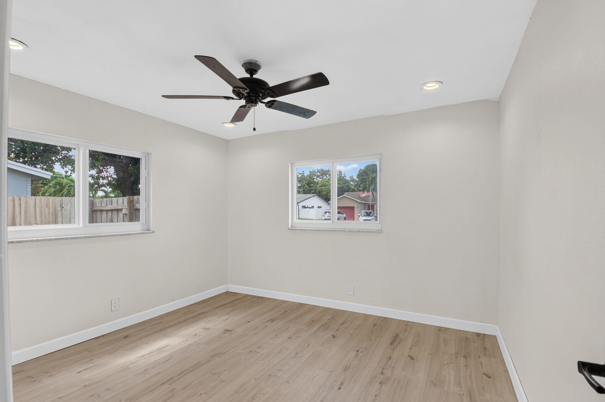 9686 Southwest 2nd Street Boca Raton, FL 33428 - Photo 14 of 20 18-web-or-mls-DSC_9182