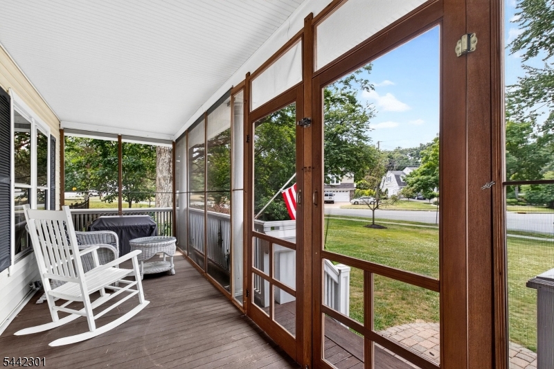 2 Russell Road Fanwood, NJ 07023 - Photo 6 of 48