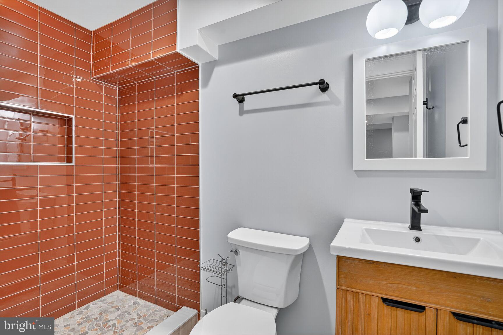 4122 Ferry Landing Road Alexandria, VA 22309 - Photo 13 of 50