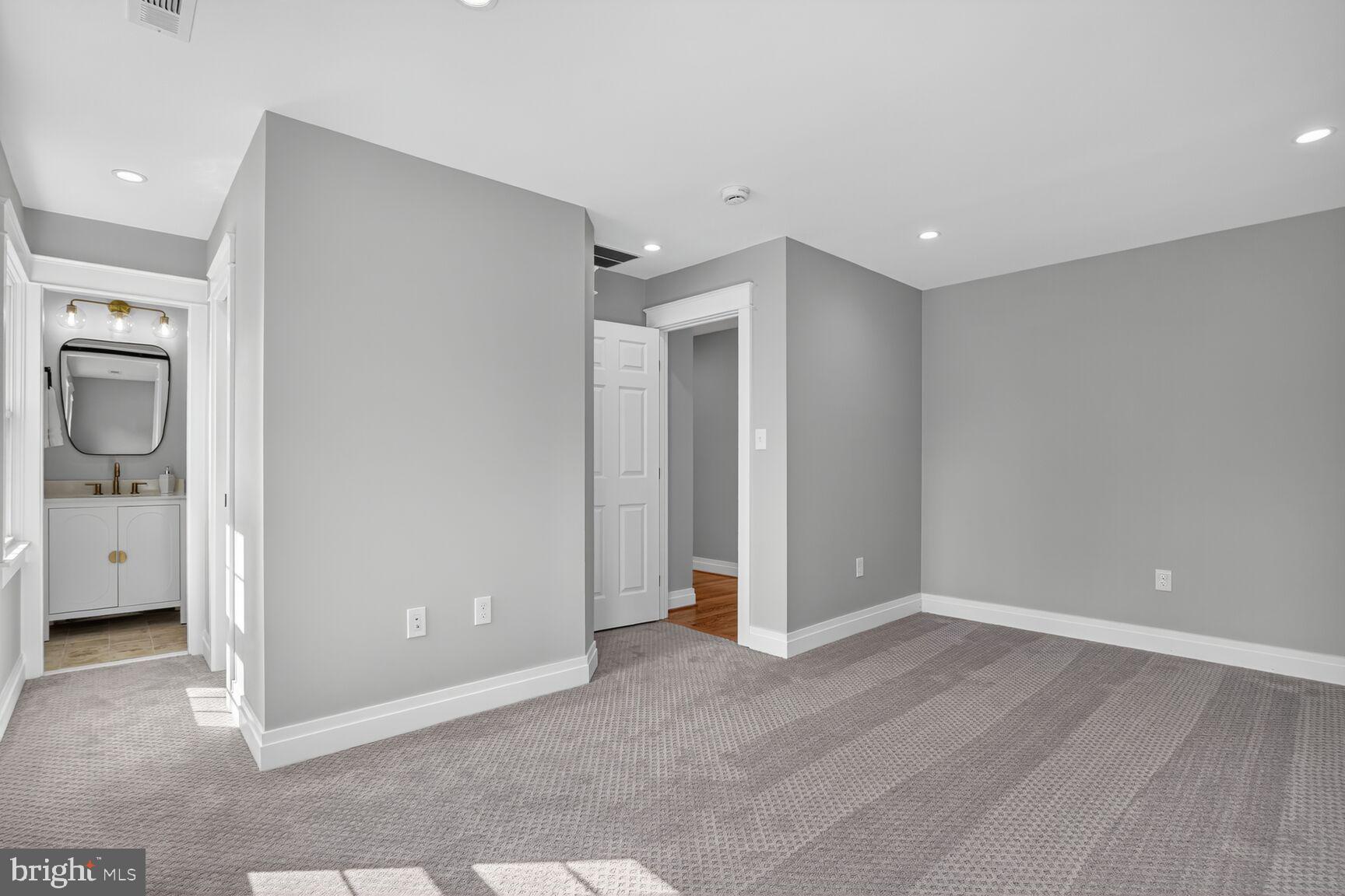 4122 Ferry Landing Road Alexandria, VA 22309 - Photo 38 of 50