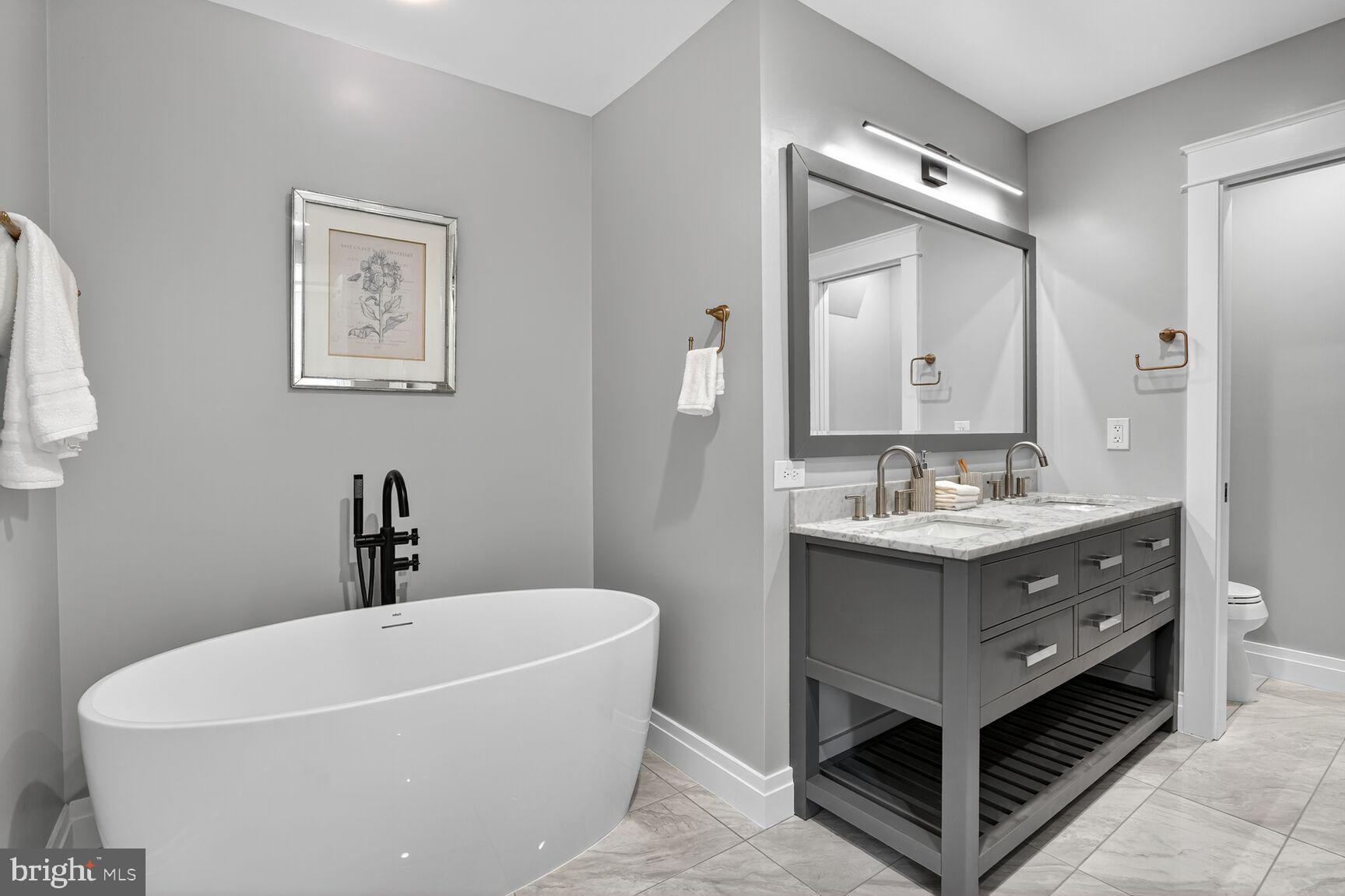 4122 Ferry Landing Road Alexandria, VA 22309 - Photo 4 of 50