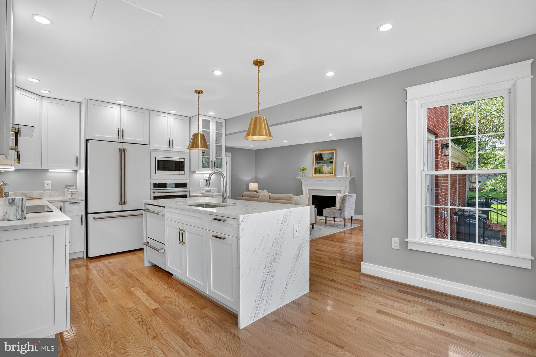 4122 Ferry Landing Road Alexandria, VA 22309 - Photo 5 of 50