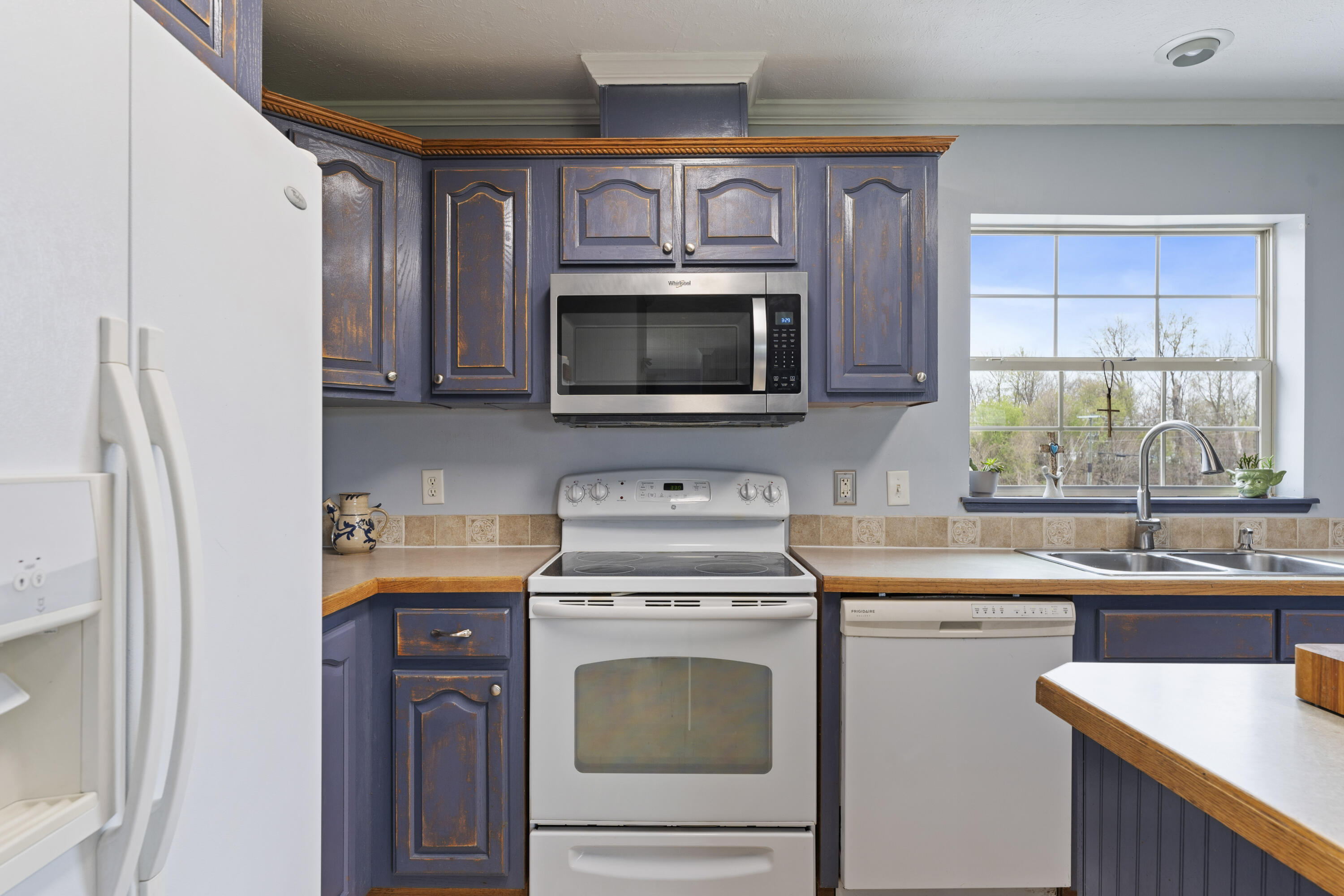 64168 Library Road Cassopolis, MI 49031 - Photo 10 of 46 13-DSC08402