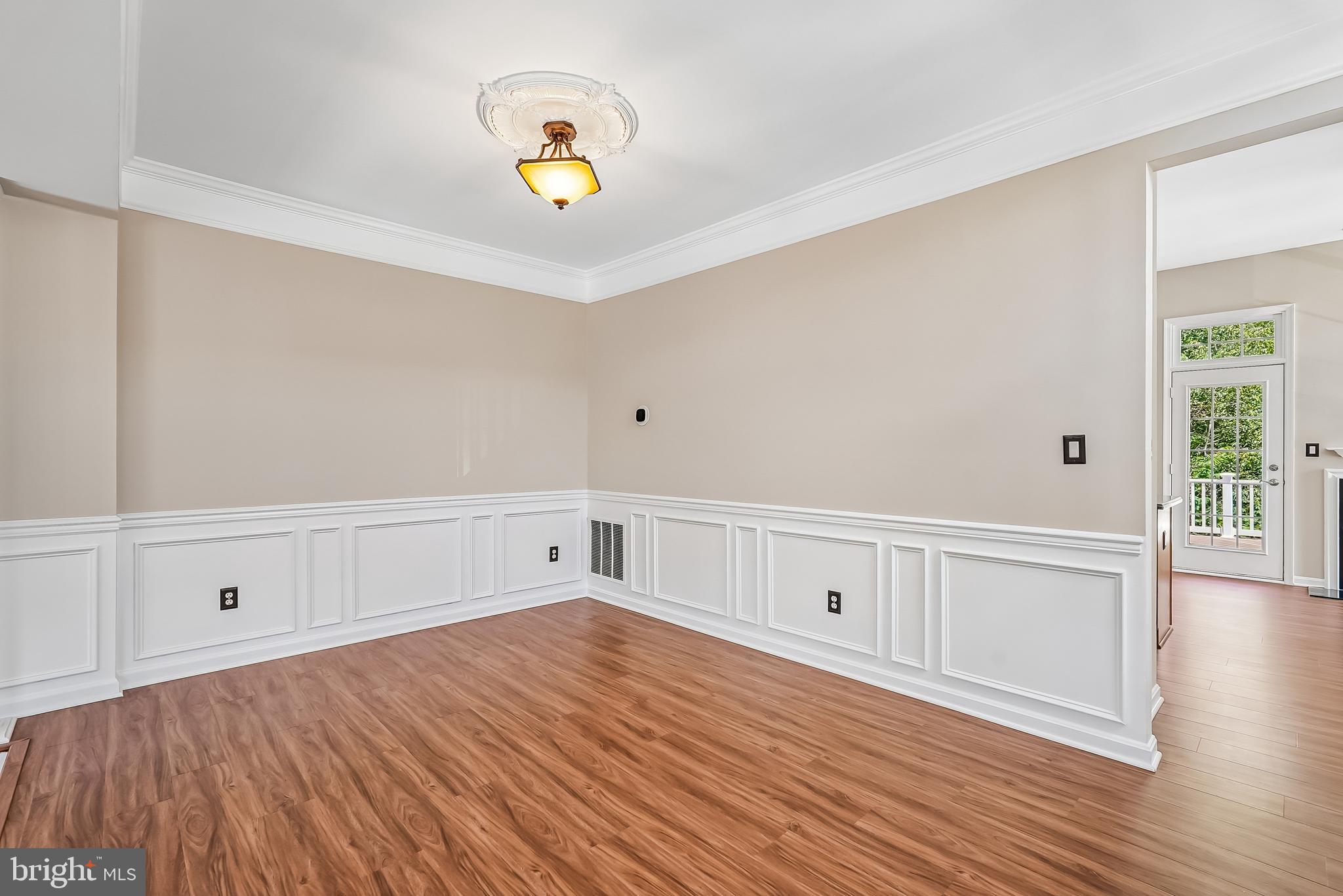 41935 Cinnabar Square Aldie, VA 20105 - Photo 10 of 39 Formal Dining Room