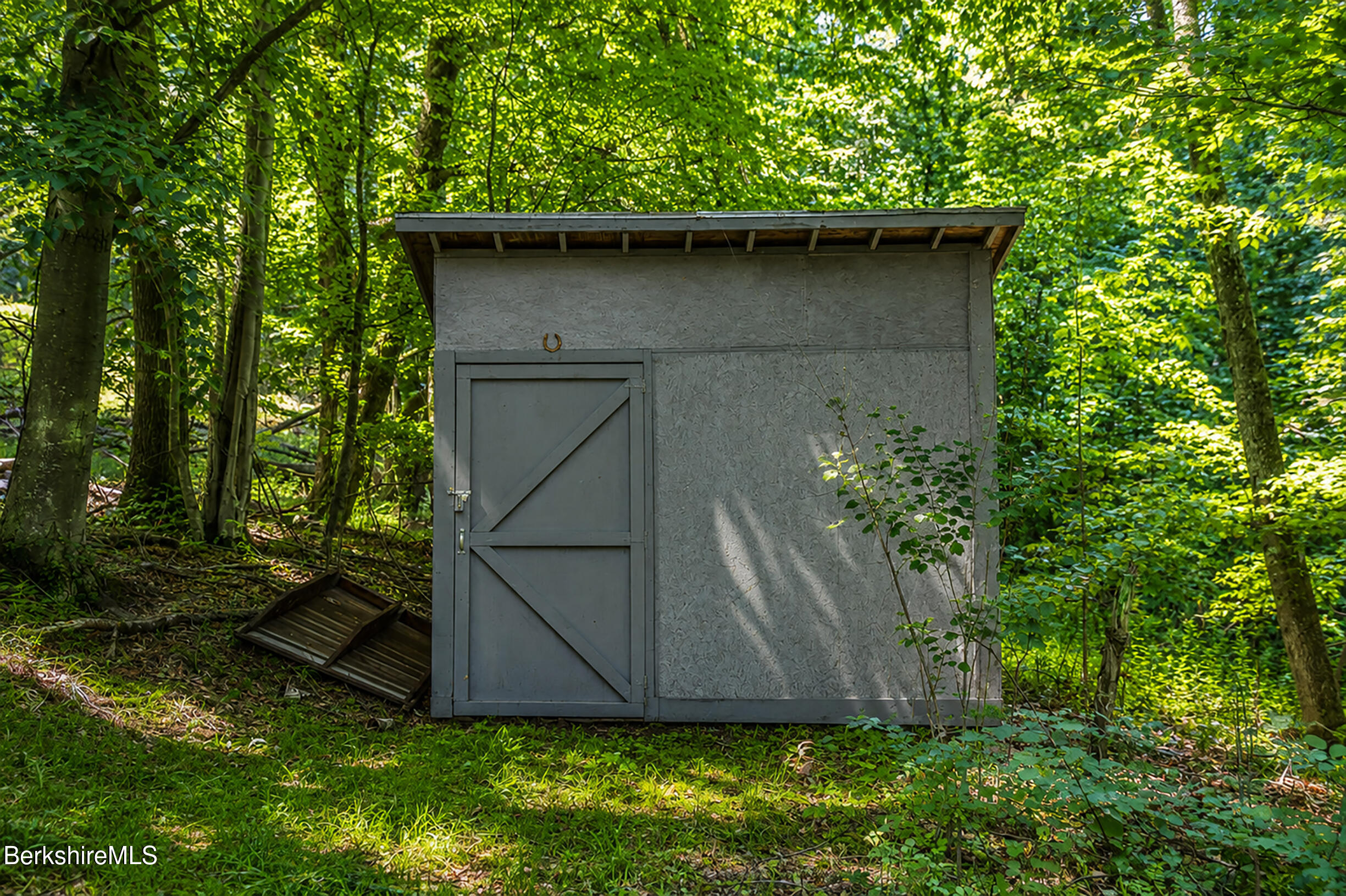 120 North Hoosac Road Williamstown, MA 01267 - Photo 41 of 47 vincentcarusophotography_120NHoosac_2026