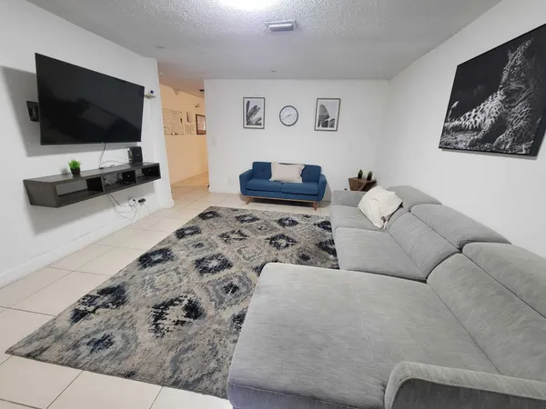 $2,750 | 2759 Northwest 58th Terrace, Lauderhill, FL 33313