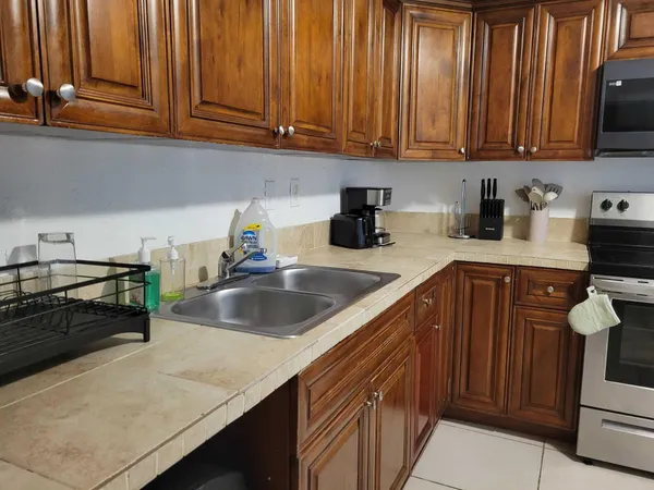 $2,750 | 2759 Northwest 58th Terrace, Lauderhill, FL 33313