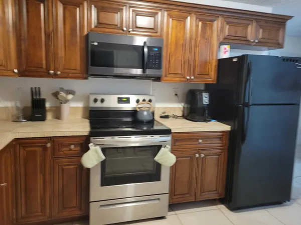 $2,750 | 2759 Northwest 58th Terrace, Lauderhill, FL 33313