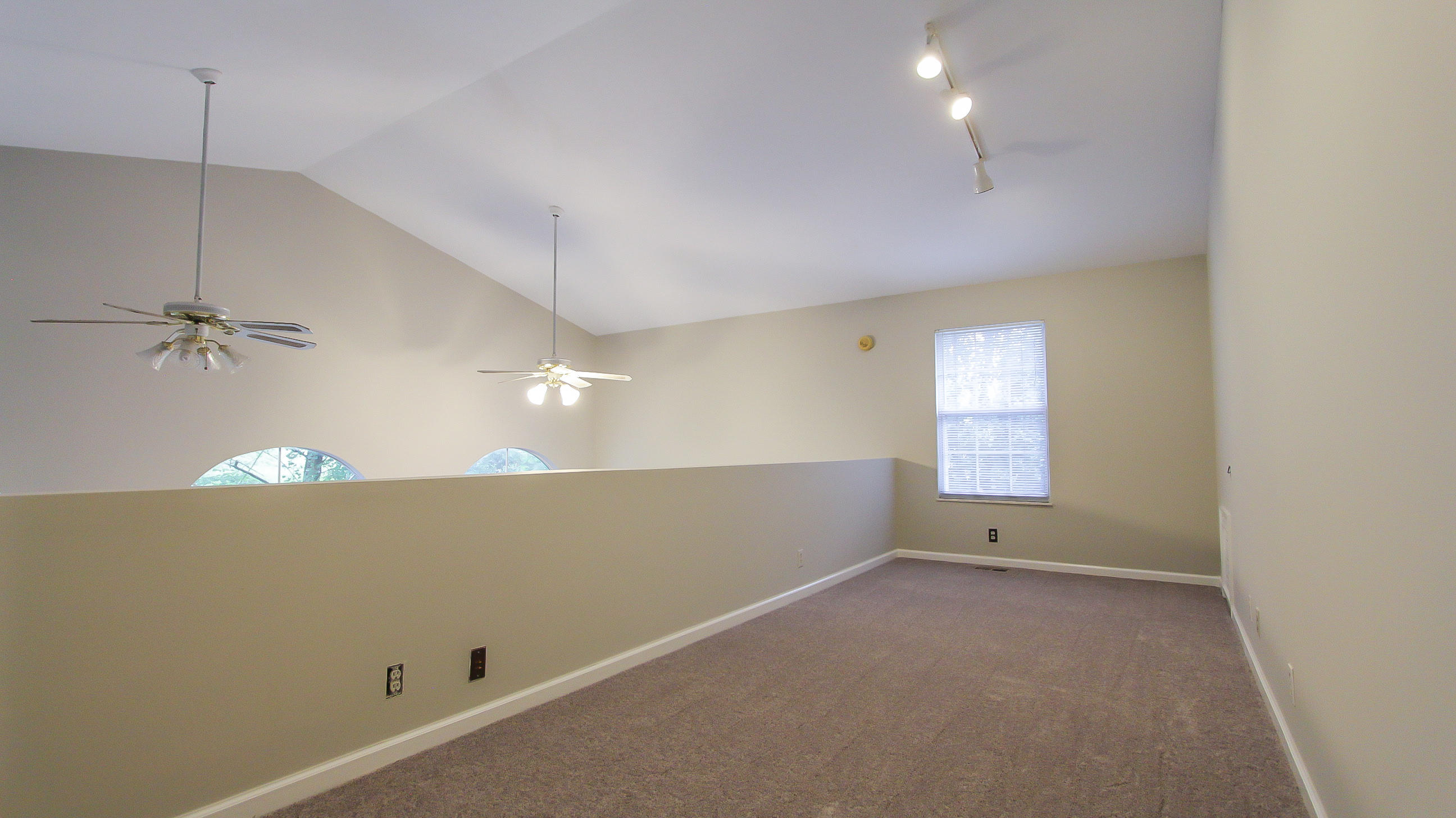 1633 Hart Road Knoxville, TN 37922 - Photo 14 of 40 Loft