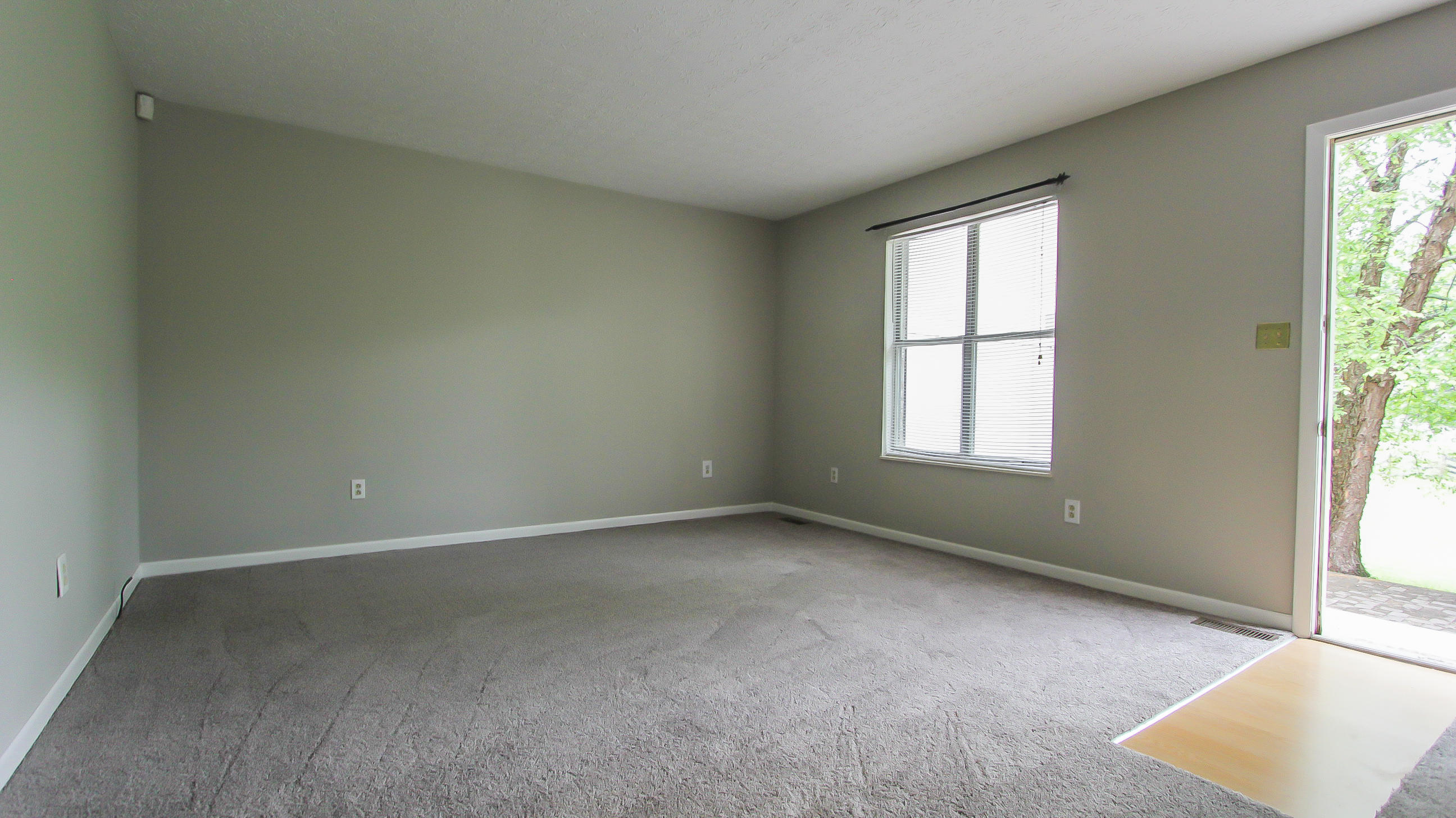 1633 Hart Road Knoxville, TN 37922 - Photo 23 of 40 Living Room/Office