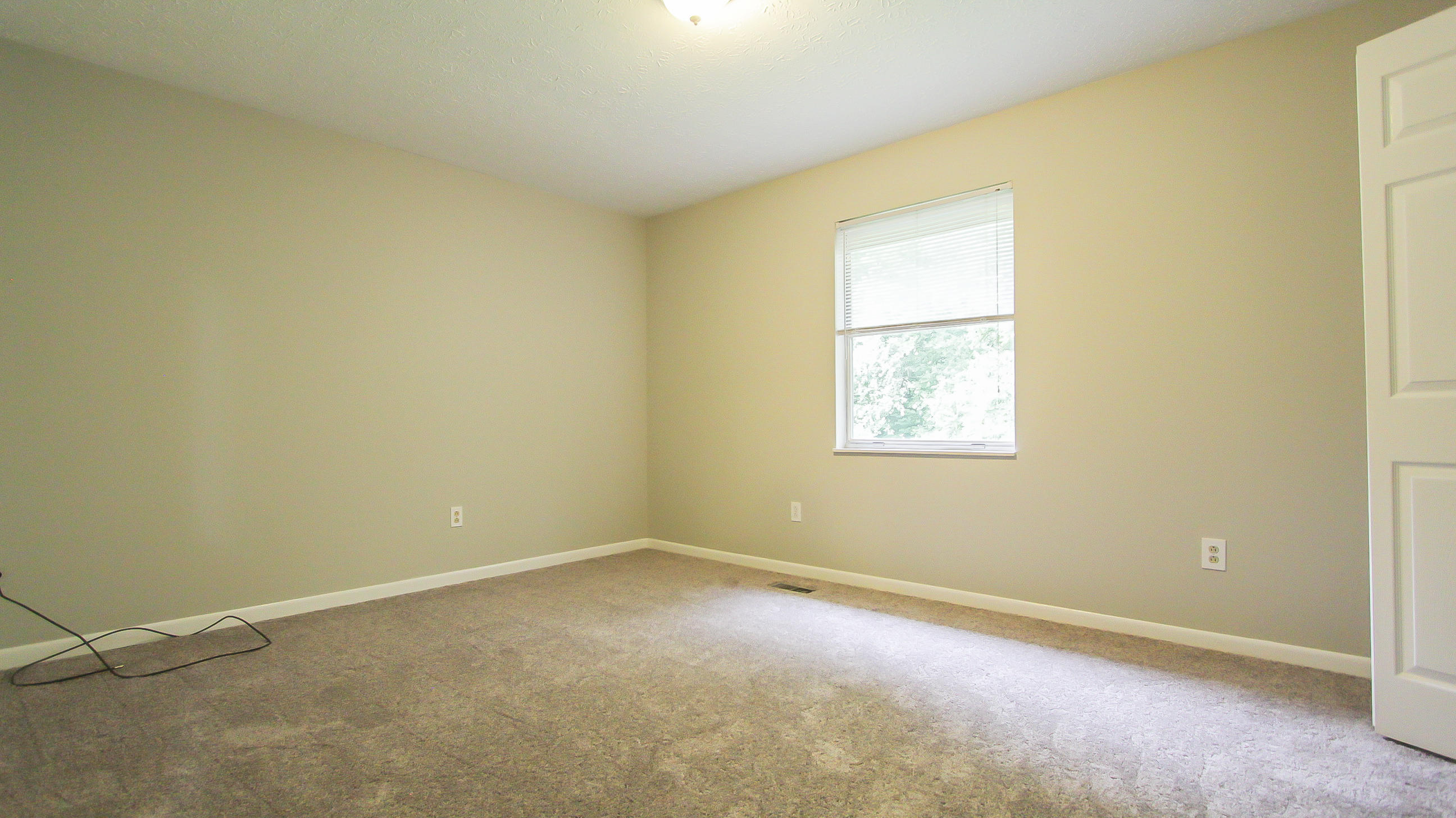 1633 Hart Road Knoxville, TN 37922 - Photo 26 of 40 Bedroom #3 on main level