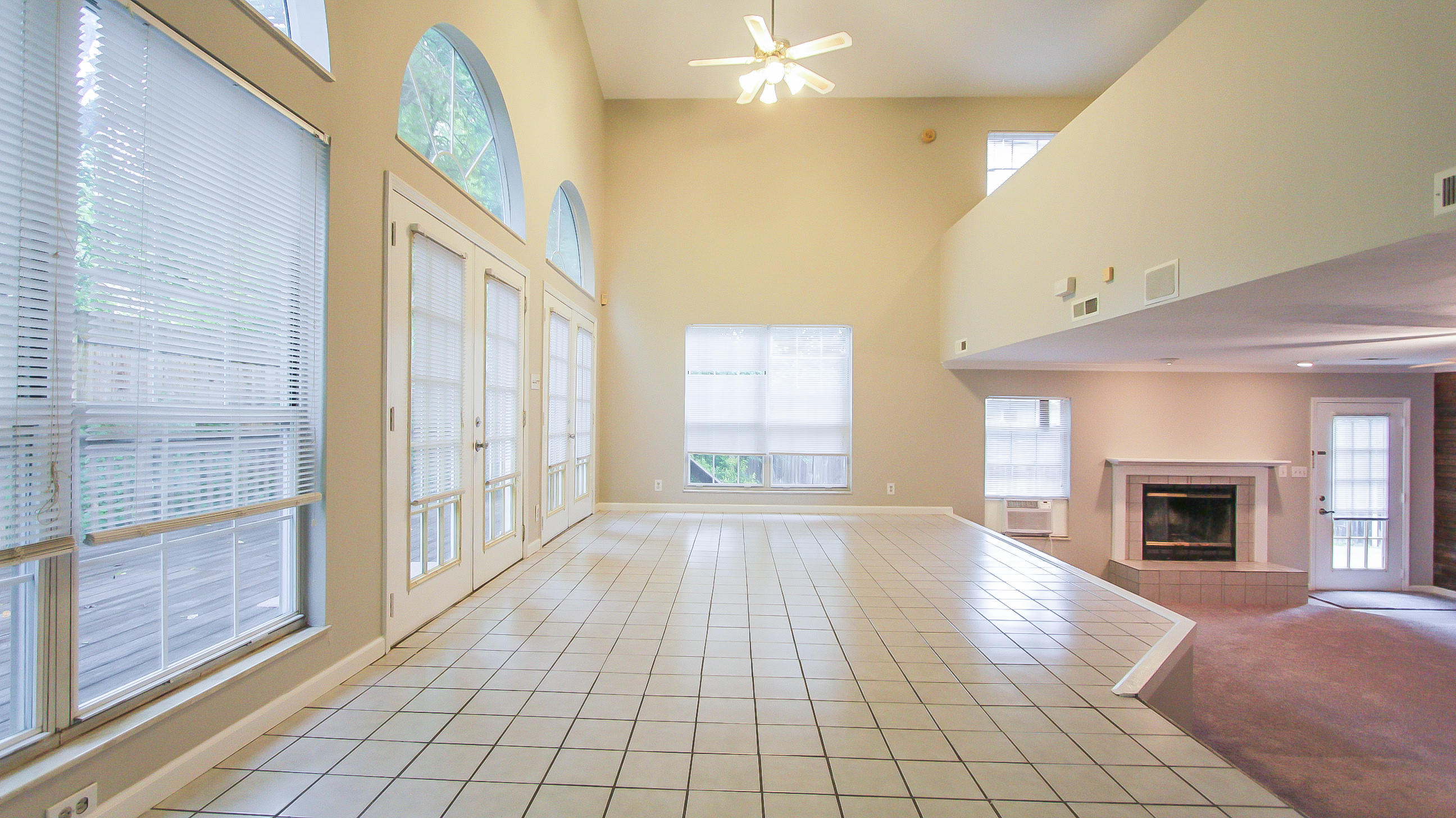 1633 Hart Road Knoxville, TN 37922 - Photo 4 of 40 Dining Room/Sitting Room